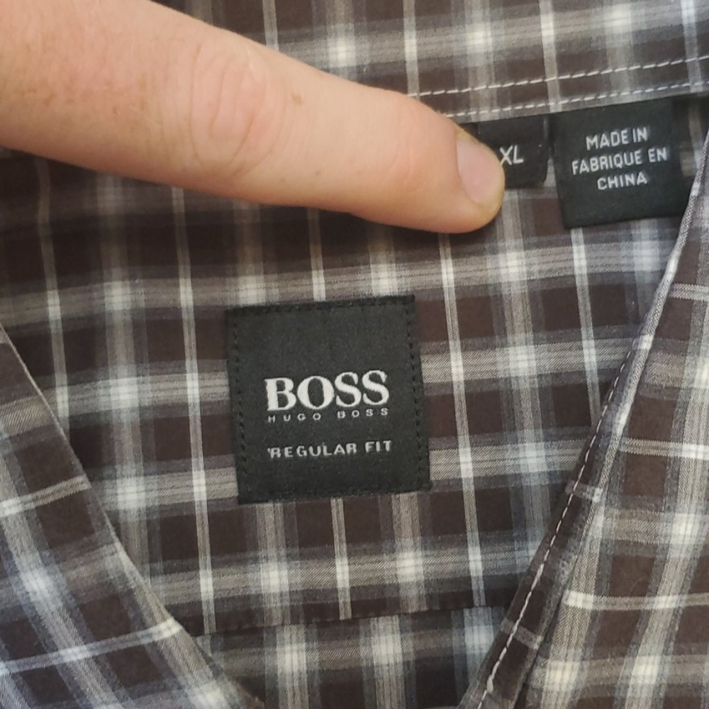 Hugo Boss Regular Fit Button Down Xl - image 3